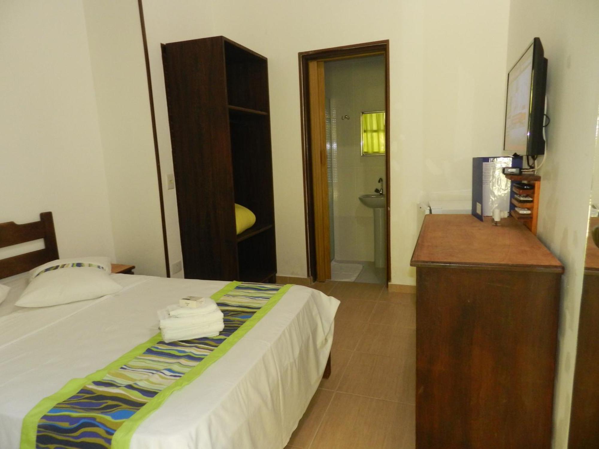 Hotel Bosques Do Massaguacu Caraguatatuba Habitación foto