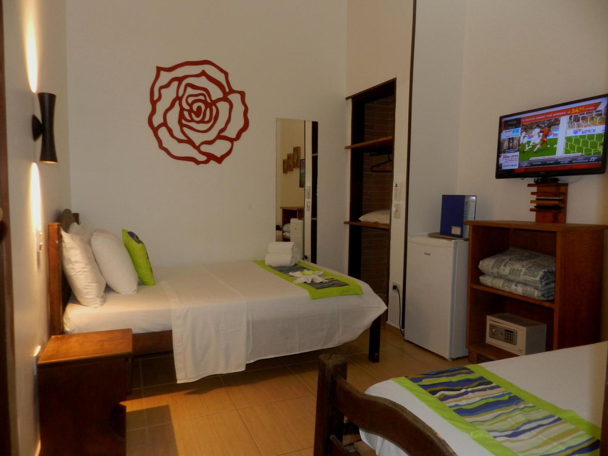 Hotel Bosques Do Massaguacu Caraguatatuba Habitación foto
